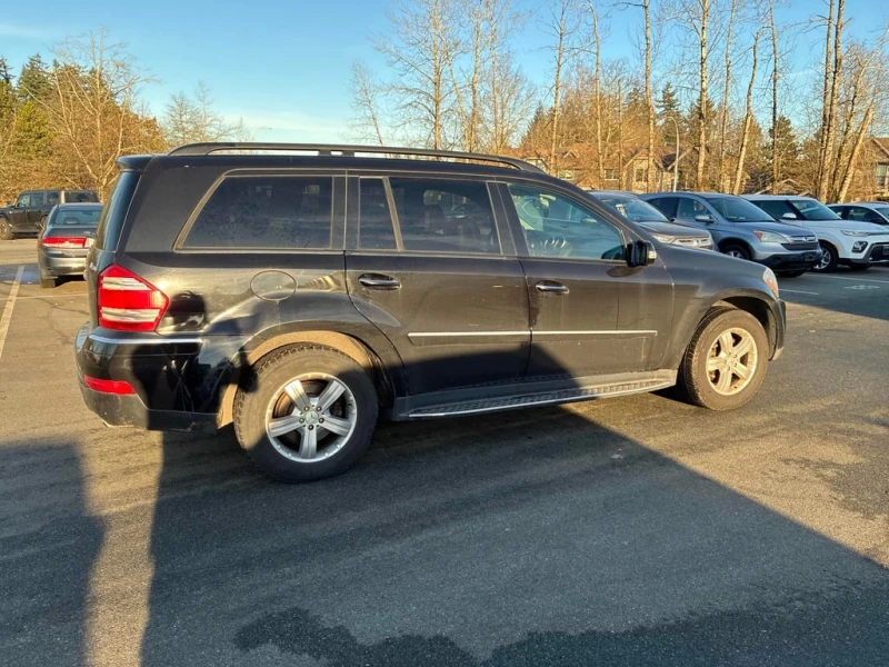 Mercedes-Benz GL * 4.6L * CARFAX * БЕЗ ПЪРВОНАЧАЛНА ВНОСКА, снимка 3 - Автомобили и джипове - 53158812