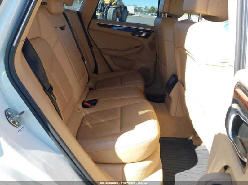 Porsche Macan 3l S, снимка 8 - Автомобили и джипове - 53375083