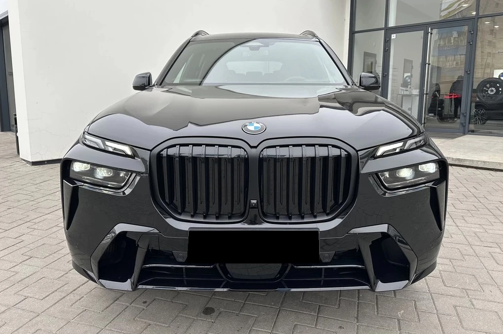 BMW X7 xDrive 40i M Sport - изображение 2