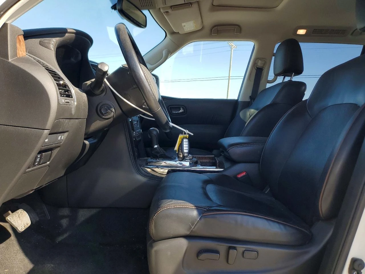 Nissan Armada 5.6l Sv - изображение 7