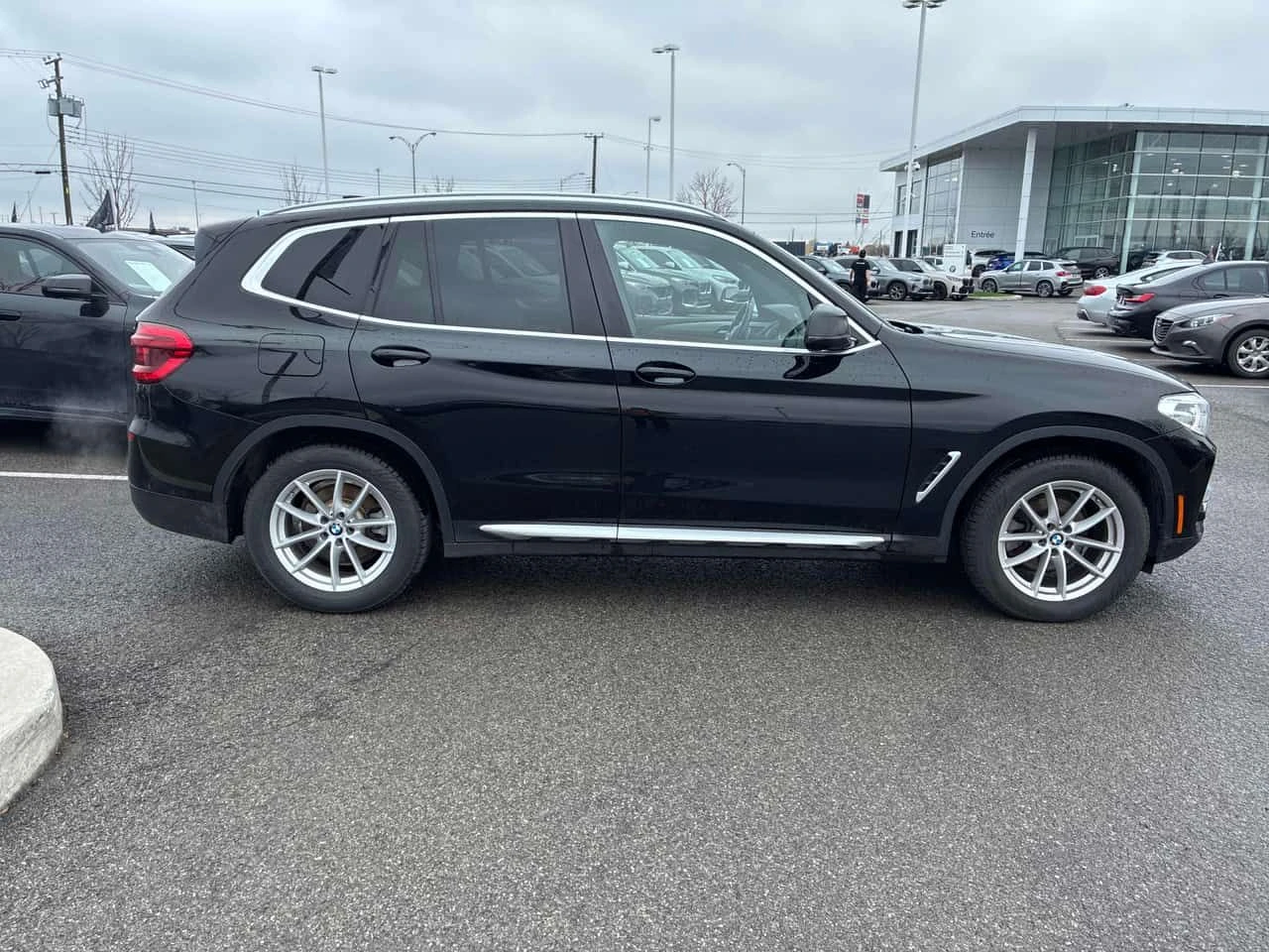 BMW X3 * xDrive30i * ПОДГРЕВ* ПАНОРАМА* ДИГИТАЛНО ТАБЛО, снимка 3 - Автомобили и джипове - 54572645