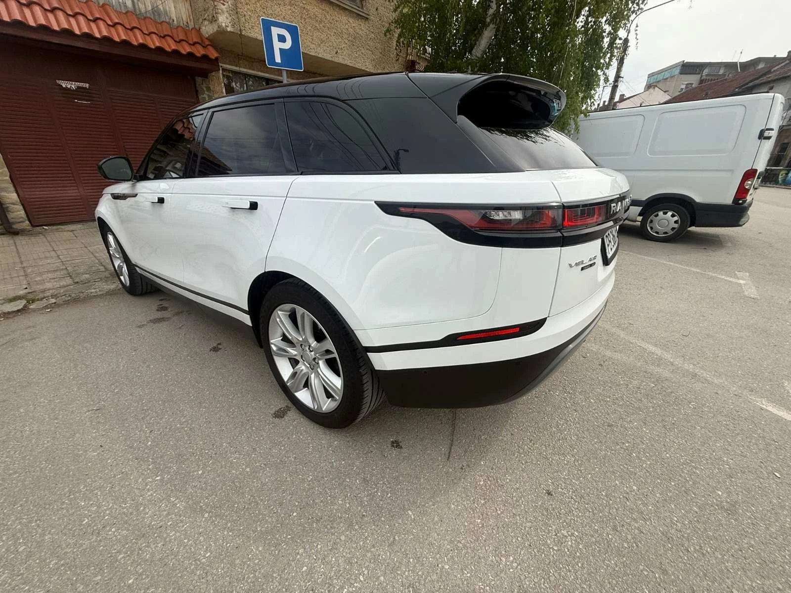 Land Rover Range Rover Velar, снимка 10 - Автомобили и джипове - 54885006