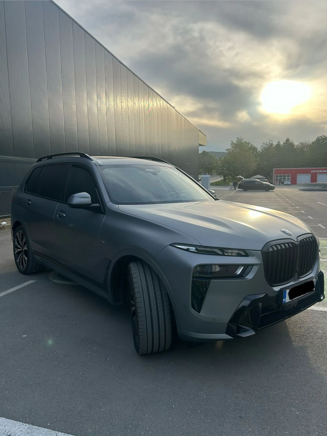 BMW X7 M-Sport pro individual , снимка 2 - Автомобили и джипове - 55372628