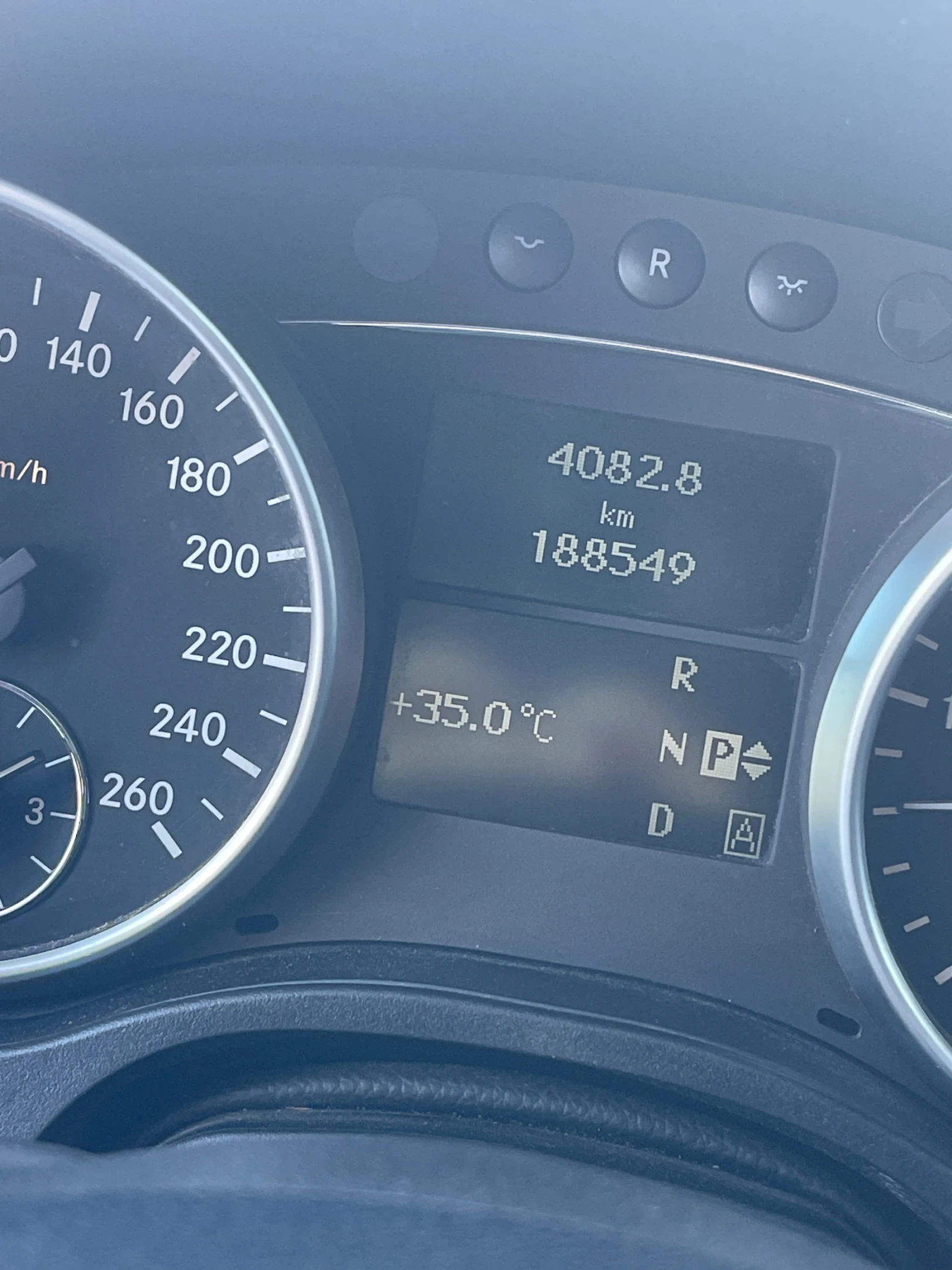 Mercedes-Benz ML 420 V8 TDI, снимка 4 - Автомобили и джипове - 55480128