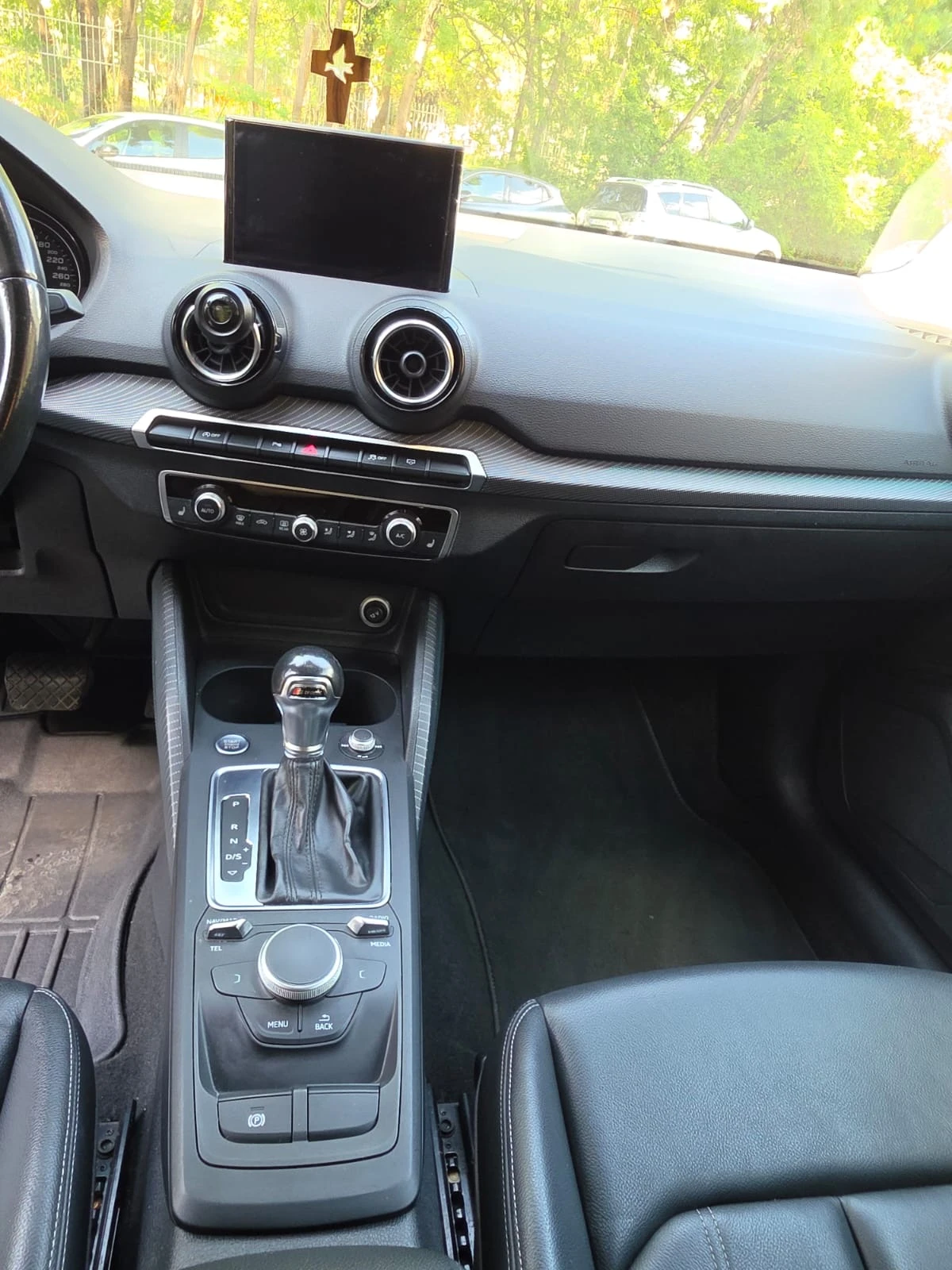 Audi Q2 S line edition 1, снимка 10 - Автомобили и джипове - 55722255