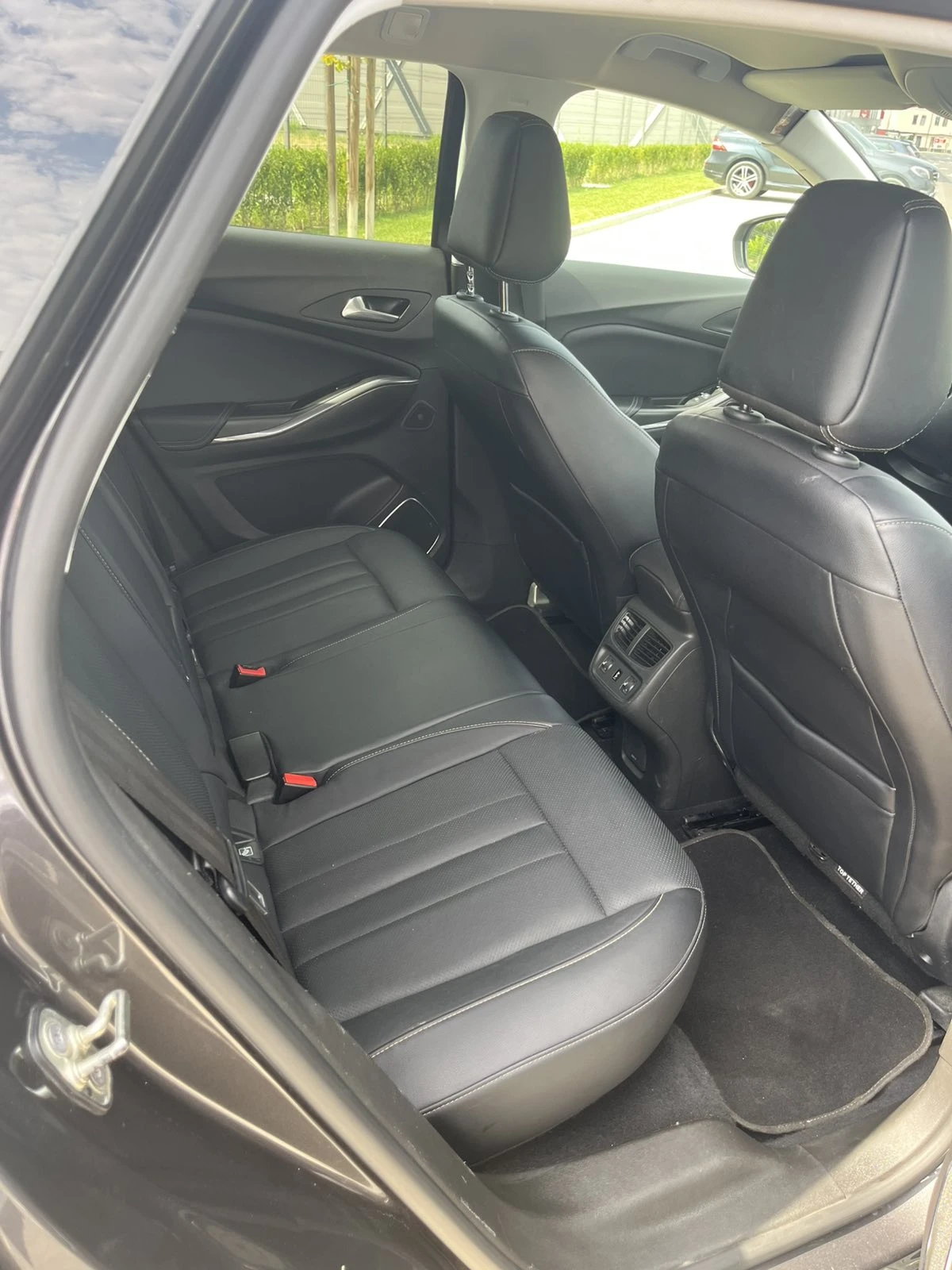 Opel Grandland X 2.0 CDTI, снимка 8 - Автомобили и джипове - 55927362