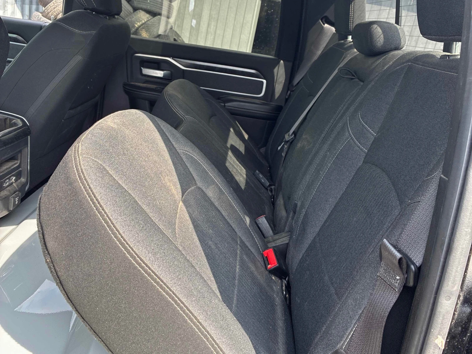 Dodge RAM 2500 * Big Horn * CARFAX * БЕЗ ПЪРВОНАЧАЛНА ВНОСКА, снимка 15 - Автомобили и джипове - 55986979