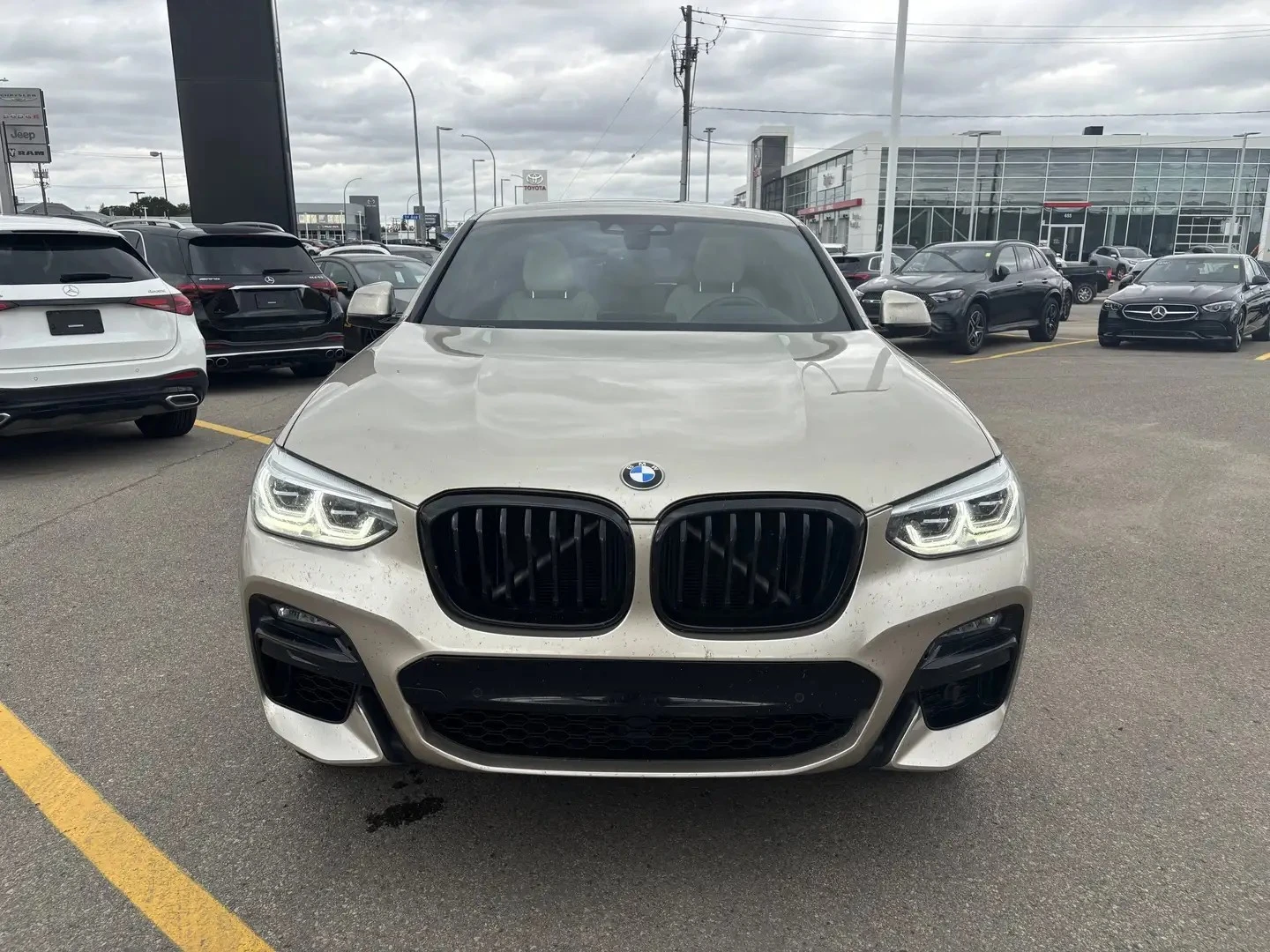 BMW X4 M40i Premium pkg Цена до България & АвтоКредит, снимка 2 - Автомобили и джипове - 56184940