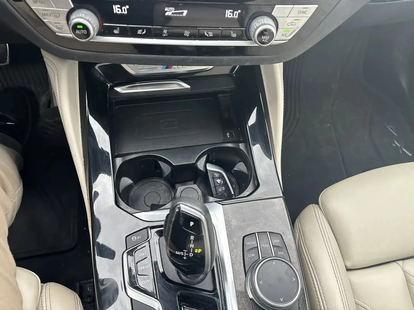 BMW X4 M40i Premium pkg Цена до България & АвтоКредит, снимка 7 - Автомобили и джипове - 56184940