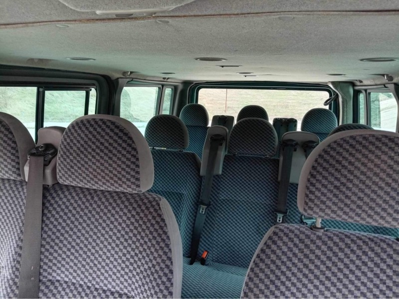 Ford Tourneo Дизел климатик 125 к.с, снимка 11 - Бусове и автобуси - 46055212