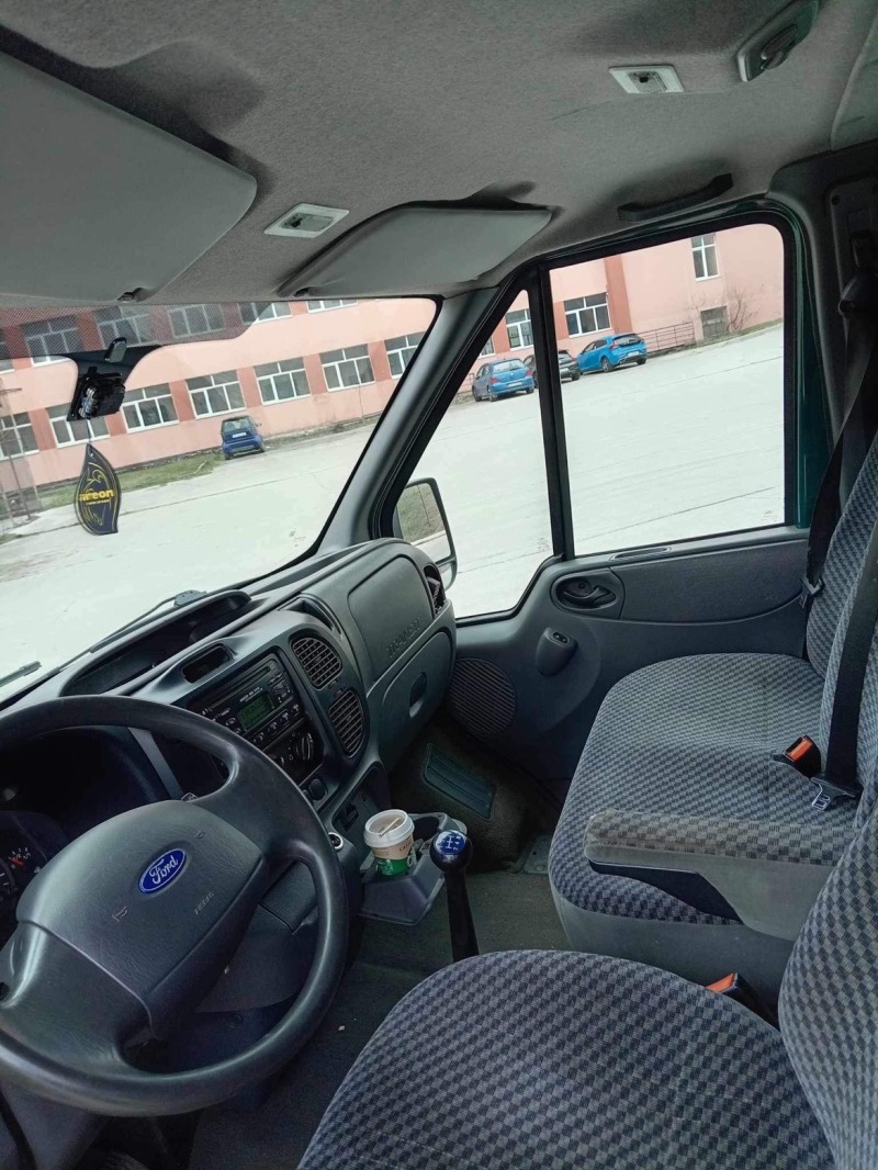 Ford Tourneo Дизел климатик 125 к.с, снимка 7 - Бусове и автобуси - 46055212