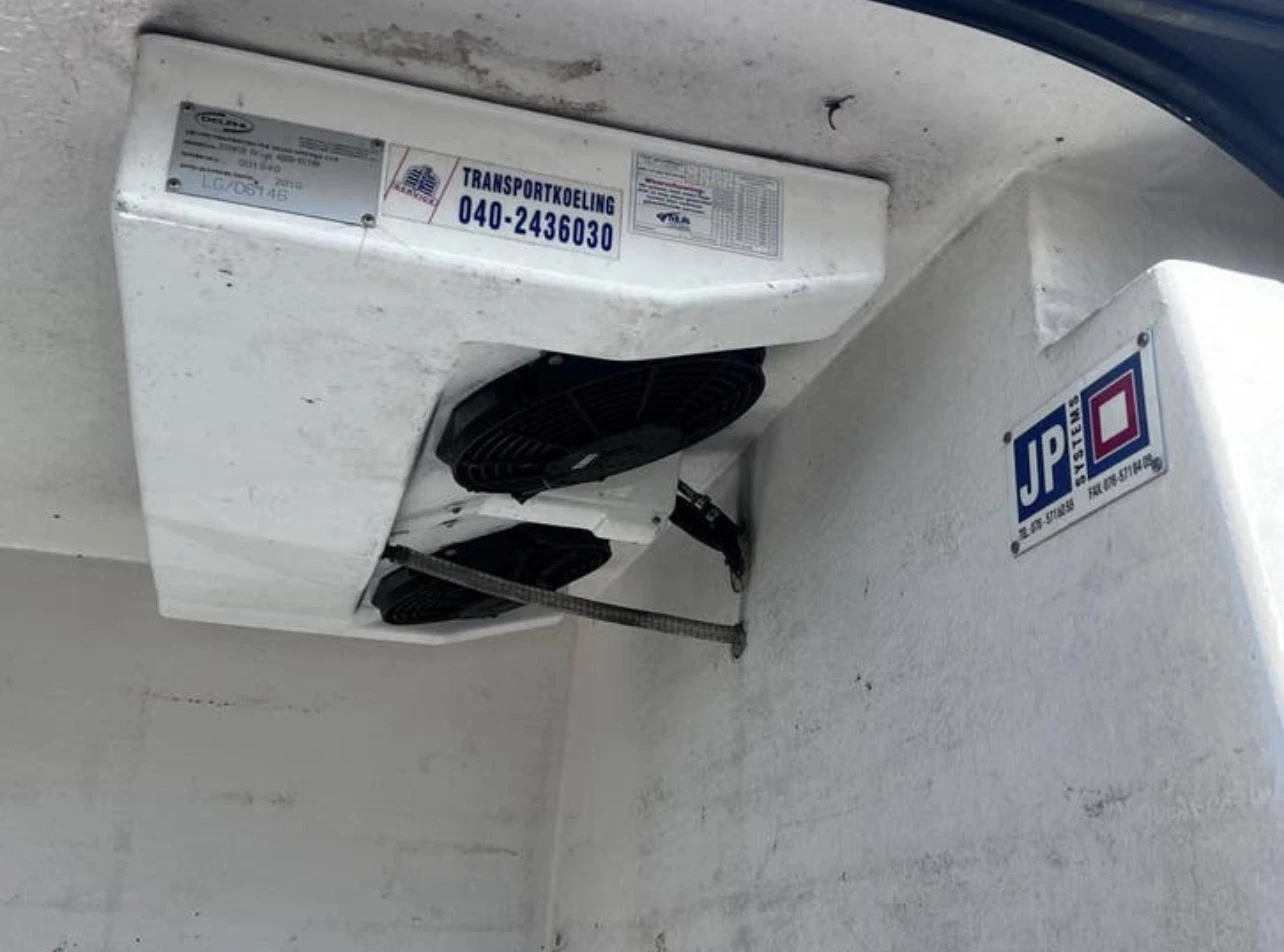 Iveco 35s15 Хладилен, снимка 5 - Бусове и автобуси - 54161682