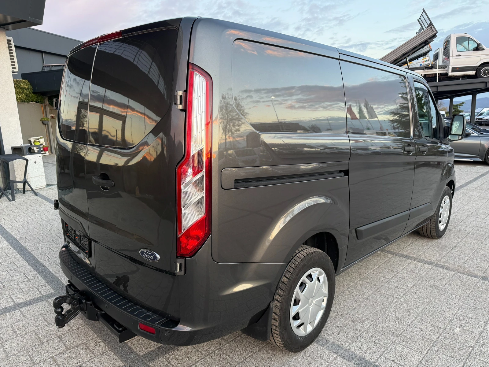 Ford Transit Custom 2.0TDCI 170�.�. ��������� L1H1 Euro 6 - �����/Nav  | Mobile.bg � ����������� 7