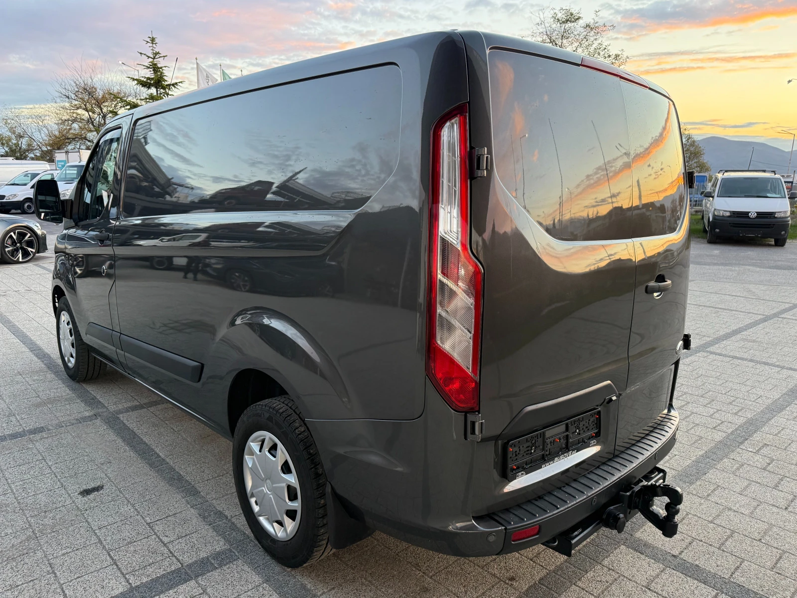 Ford Transit Custom 2.0TDCI 170�.�. ��������� L1H1 Euro 6 - �����/Nav  | Mobile.bg � ����������� 6