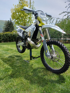 Husqvarna TE 250 TE, снимка 4 - Мотоциклети и мототехника - 44912102