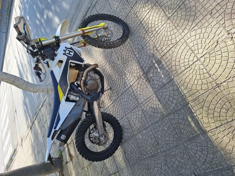 Husqvarna FE, снимка 11 - Мотоциклети и мототехника - 52286124