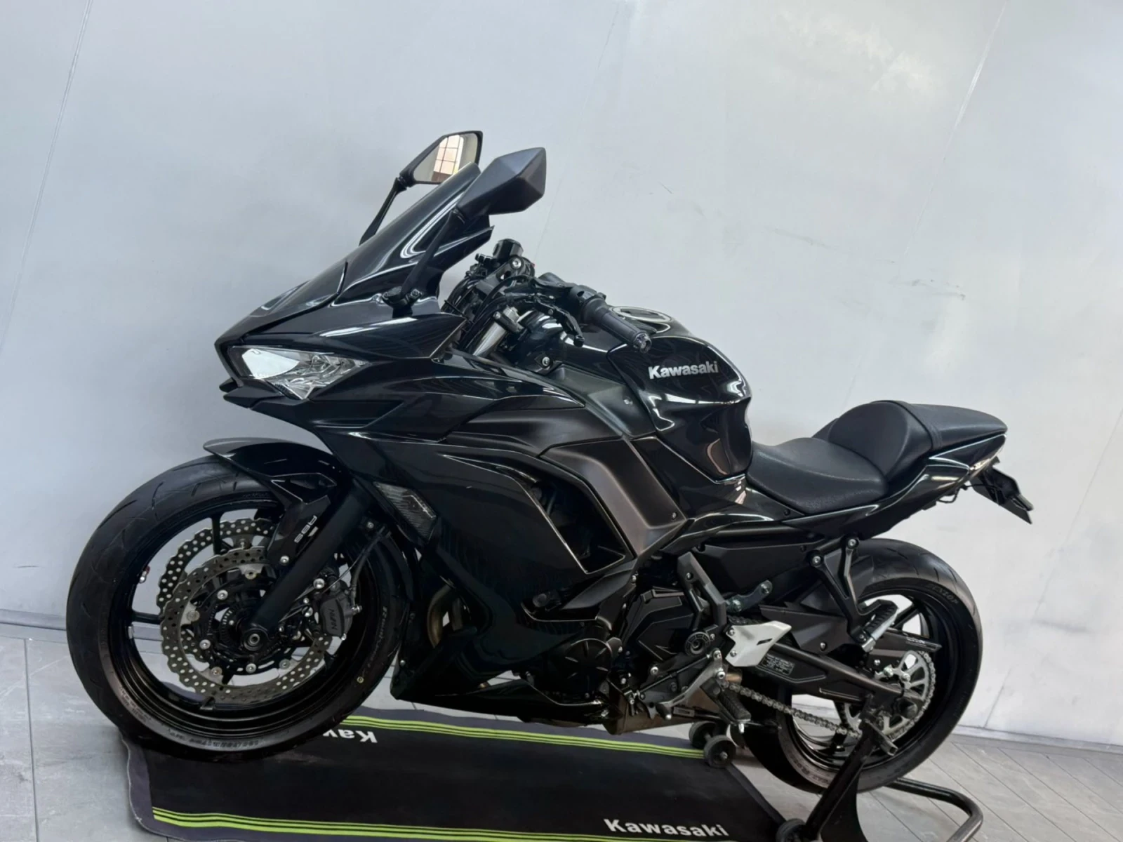 Kawasaki Ninja ABS, снимка 1