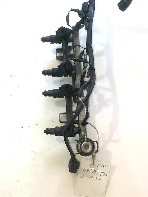 бензинова дюза за Фолксваген Пасат 2,0 б5.5 