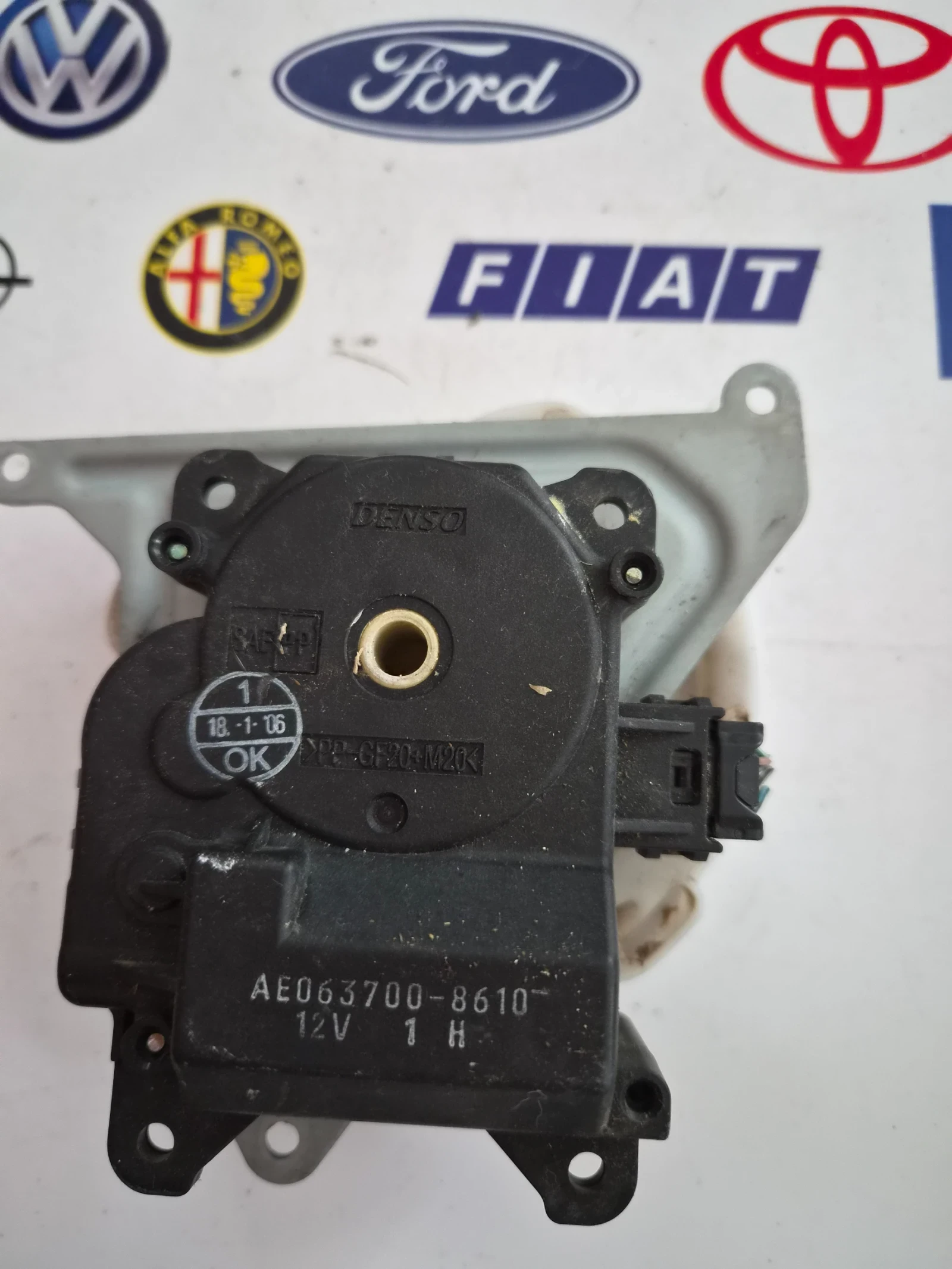 AE063700-8610 ������� ����� ����� TOYOTA AVENSIS | Mobile.bg � ����������� 2