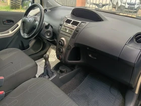 Toyota Yaris 1.0i, снимка 11
