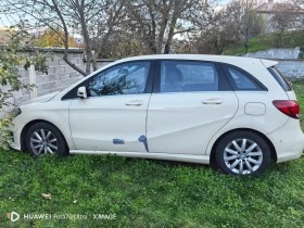 Mercedes-Benz B 180 1.5 CDI, снимка 11