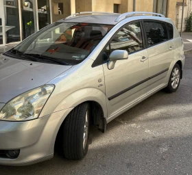 Обява за продажба на Toyota Corolla verso ~5 399 лв. - изображение 1
