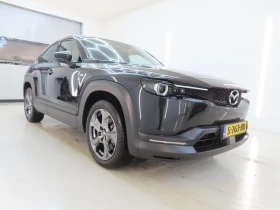 ������ Mazda MX-30