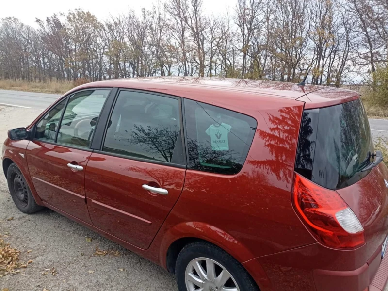 Renault Grand scenic, снимка 7 - Автомобили и джипове - 49243190