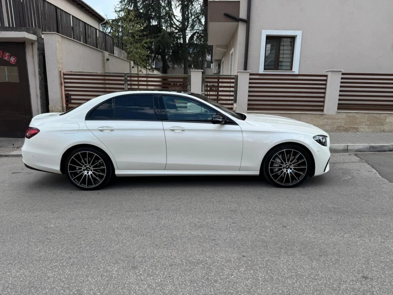 Mercedes-Benz E 400 d AmgLine NightPaket MBUX , снимка 9 - Автомобили и джипове - 49337027