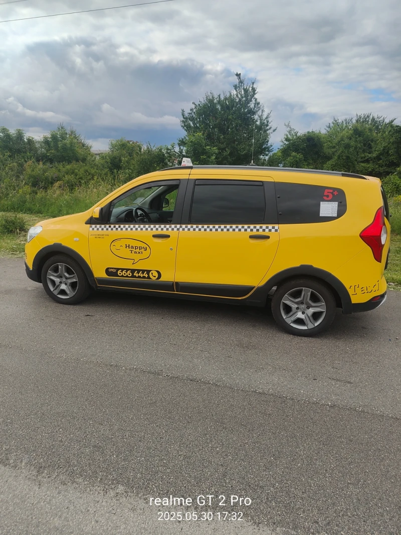 Dacia Lodgy 1.6I LPG 7 МЕСТА, снимка 10 - Автомобили и джипове - 51002037