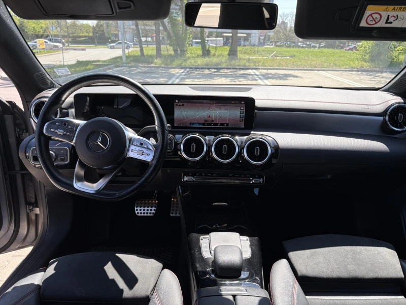 Mercedes-Benz CLA 200 AMG 4matic, снимка 8 - Автомобили и джипове - 50699373