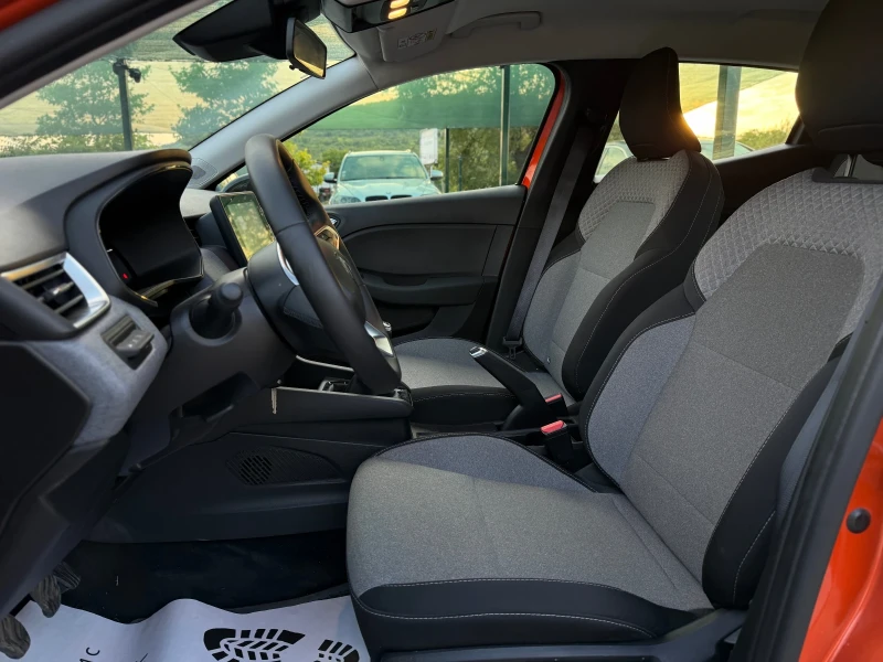 Renault Clio 1.0 Бензин Каско 12000 км ! , снимка 8 - Автомобили и джипове - 51127331