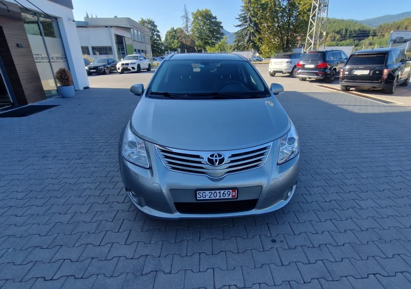 Toyota Avensis АВТОМАТИК ЛИЗИНГ, снимка 8 - Автомобили и джипове - 51574647