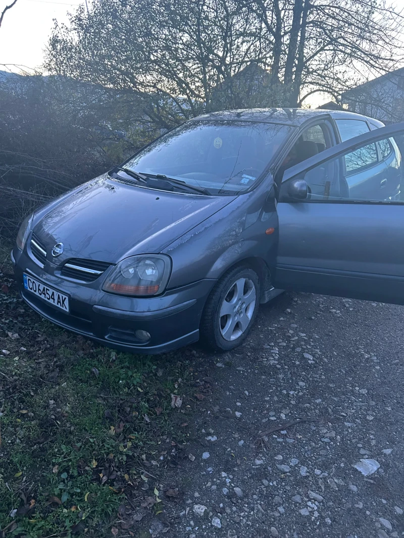Nissan Almera tino, снимка 9 - Автомобили и джипове - 52561731