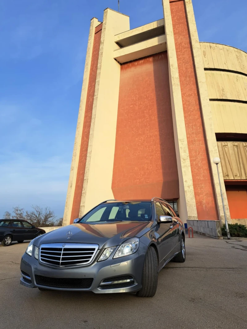 Mercedes-Benz E 220 170 к. с. , снимка 3 - Автомобили и джипове - 52839703
