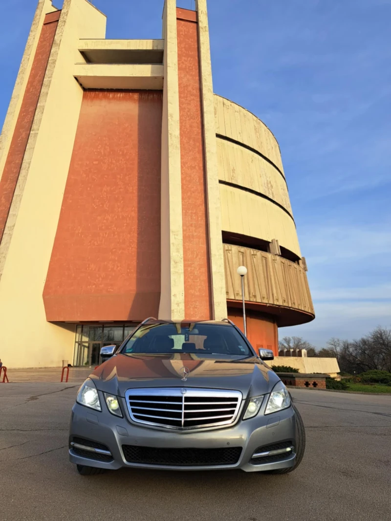 Mercedes-Benz E 220 170 к. с. , снимка 2 - Автомобили и джипове - 52839703