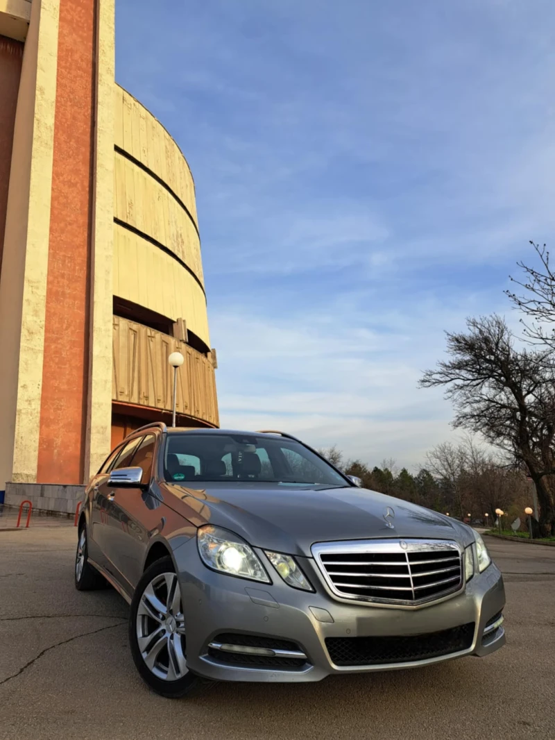 Mercedes-Benz E 220 170 к. с. , снимка 4 - Автомобили и джипове - 52839703