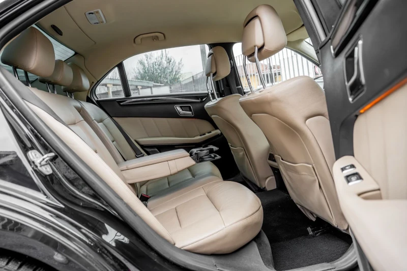 Mercedes-Benz E 350 CDI-AVANTGARDE-NAVI-XENON-ПОДГРЕВ-TOP, снимка 12 - Автомобили и джипове - 52946298