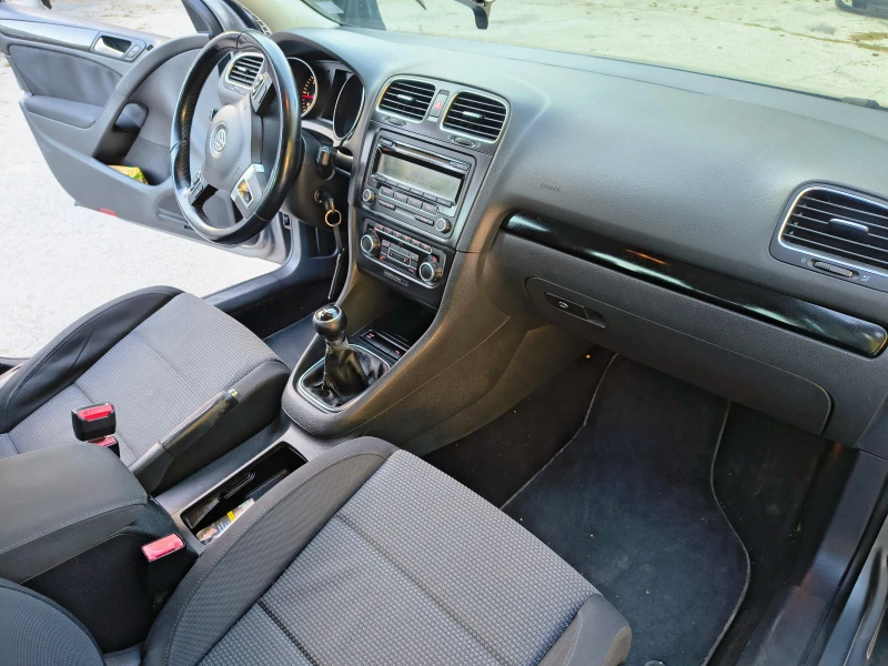 VW Golf 2.0tdi 110hp, снимка 8 - Автомобили и джипове - 53125205