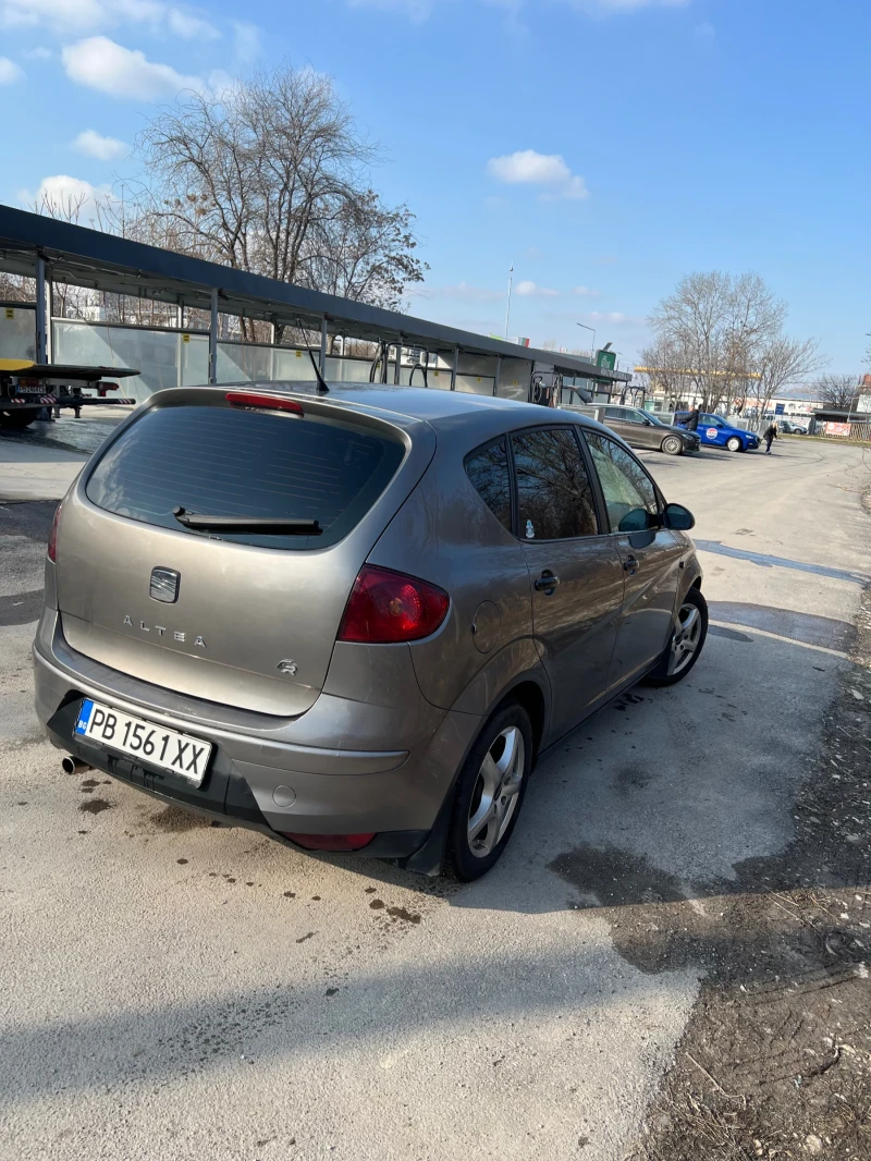 Seat Altea 1.6 102 стария мотор , снимка 3 - Автомобили и джипове - 53152999