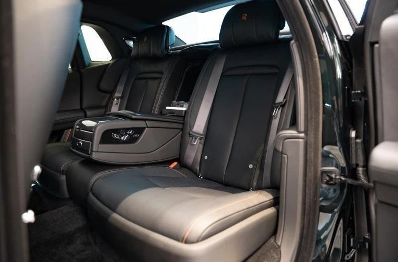Rolls-Royce Ghost BLACK BADGE, снимка 11 - Автомобили и джипове - 53329895
