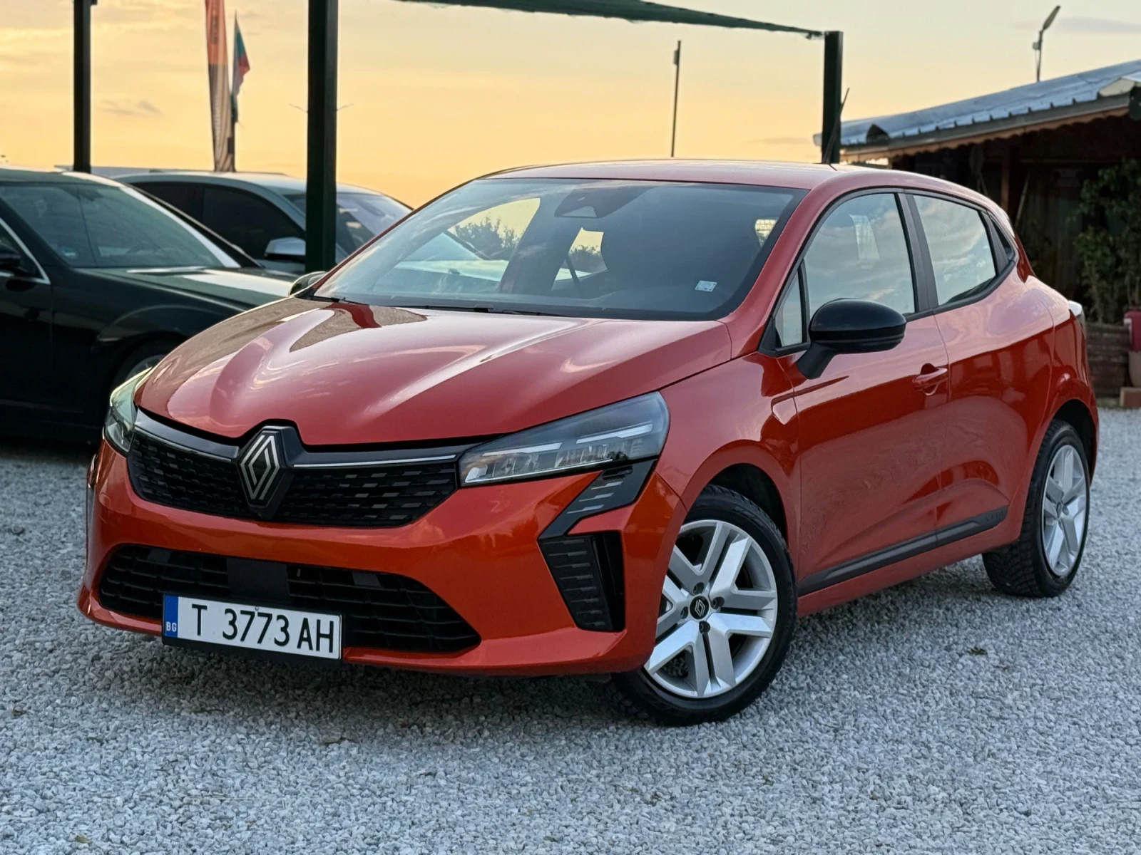 Renault Clio 1.0 Бензин Каско 12000 км ! , снимка 1