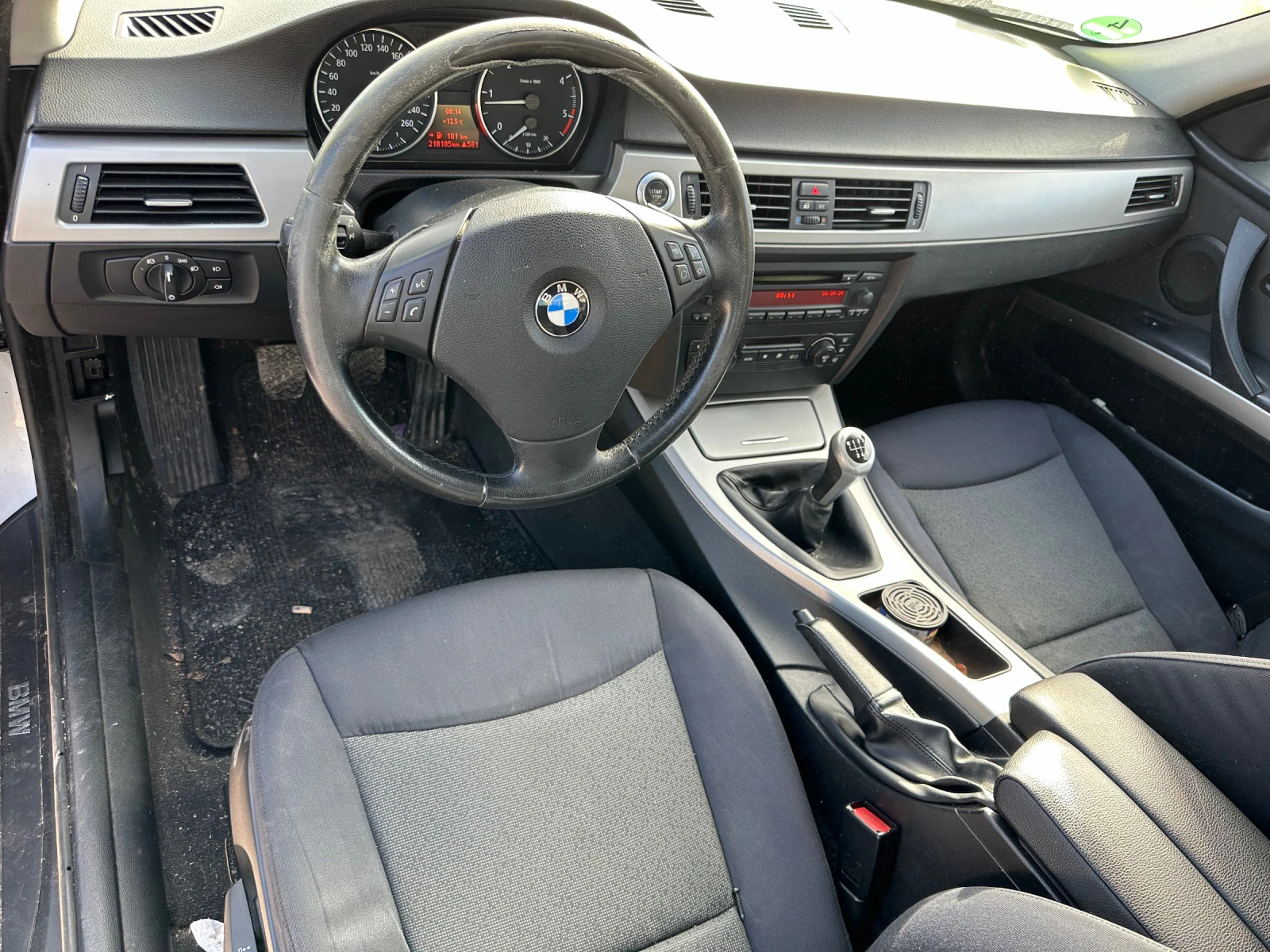 BMW 320 седан 163к.с. - изображение 7