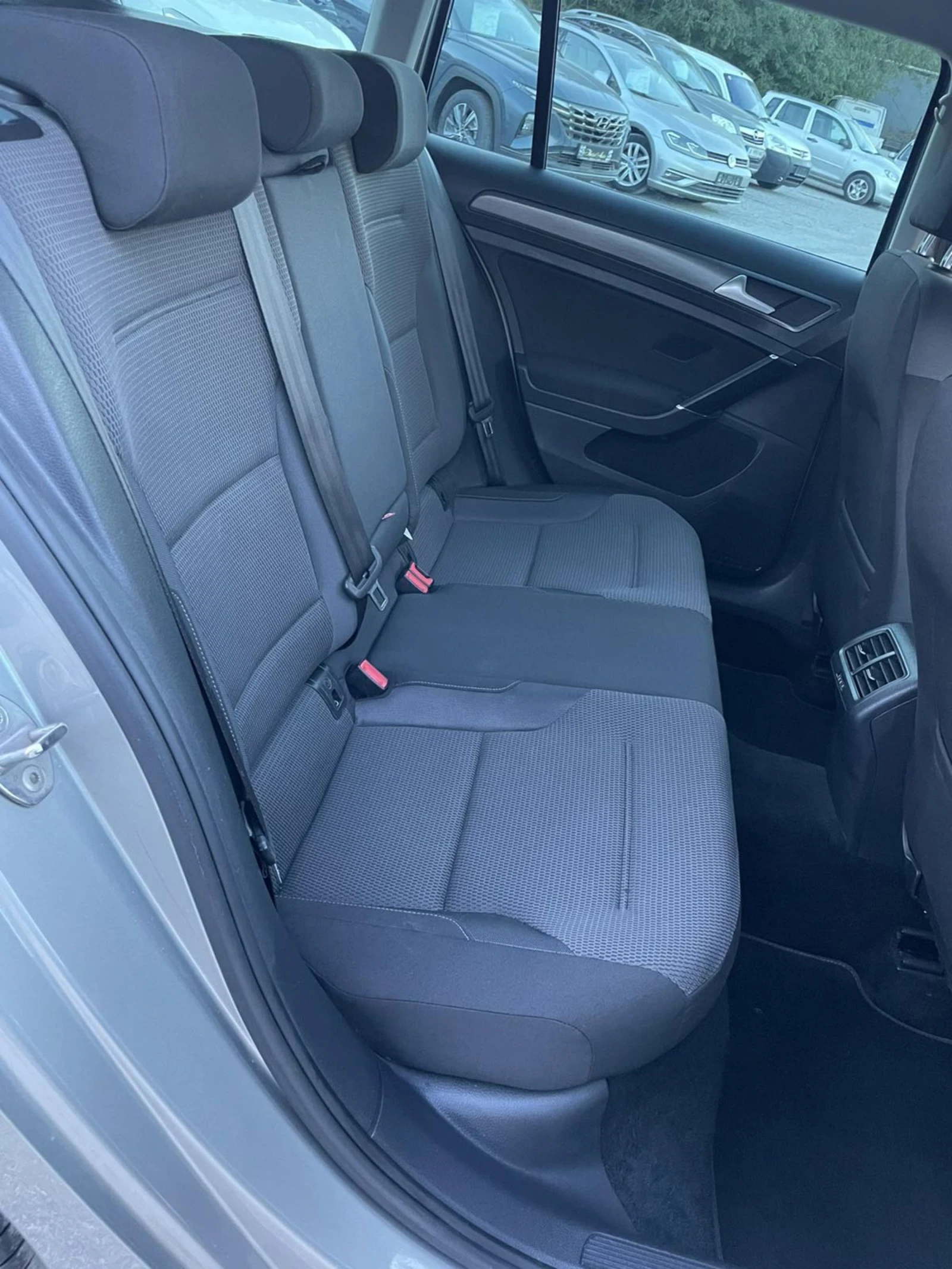 VW Golf 1.6 TDI 115 * CAMERA * NAVI * FULL LED * EURO 6 *  | Mobile.bg   15