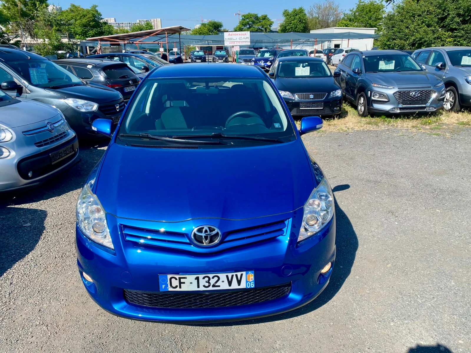 Toyota Auris  - изображение 3