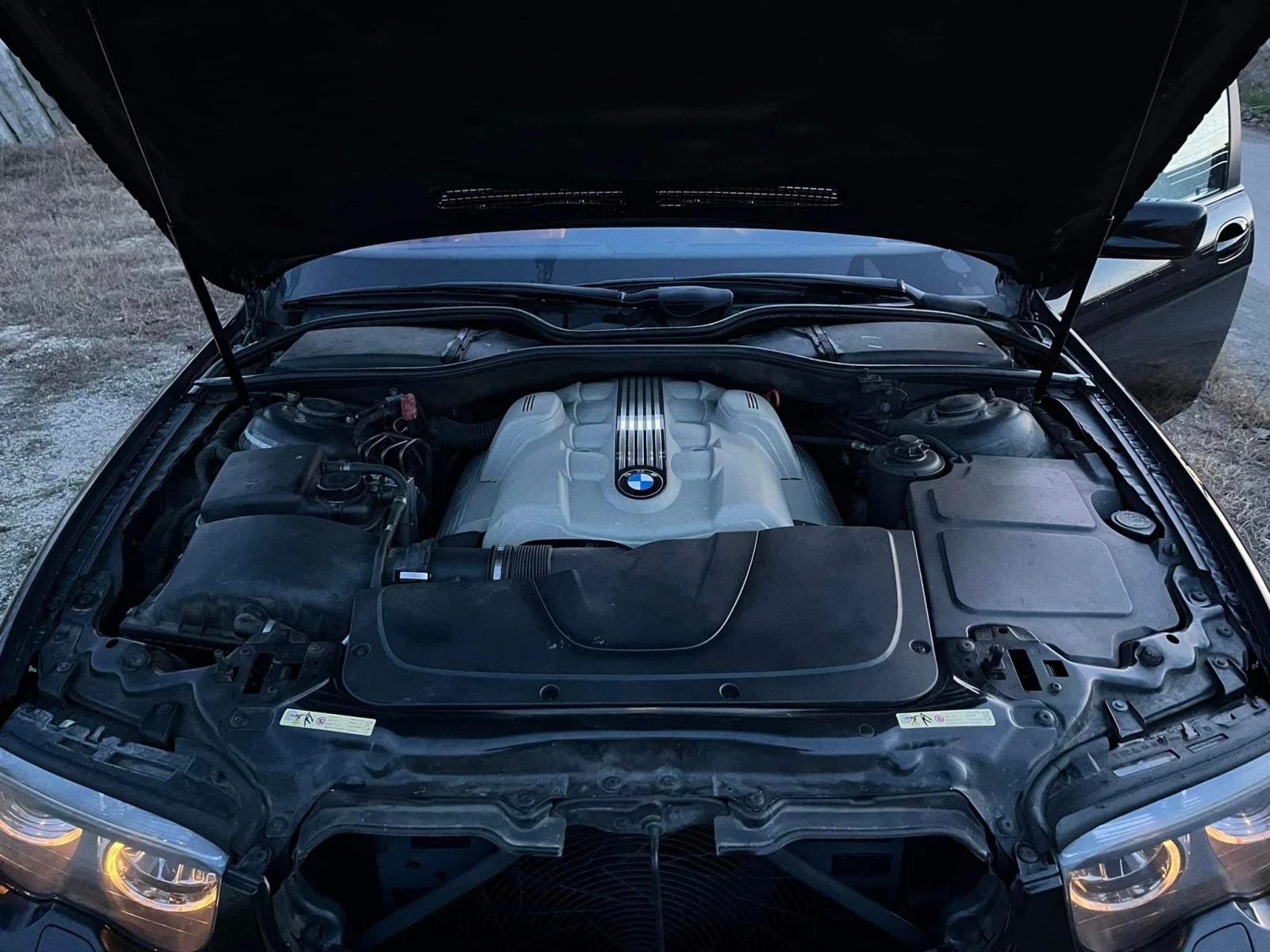 BMW 745  - изображение 6