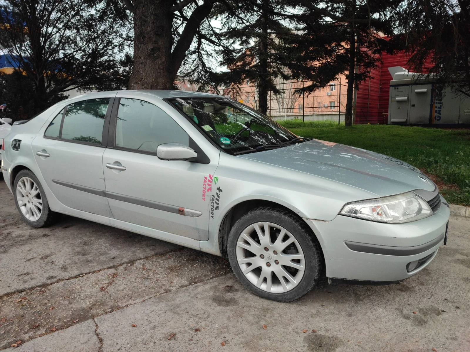 Renault Laguna  - изображение 6