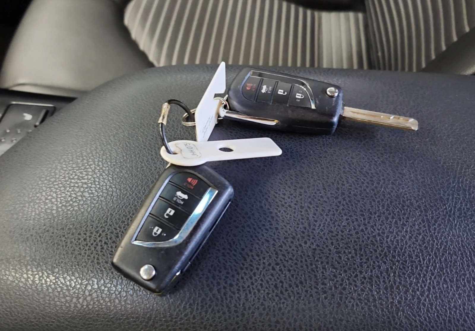 Toyota Camry SE | Mobile.bg   6