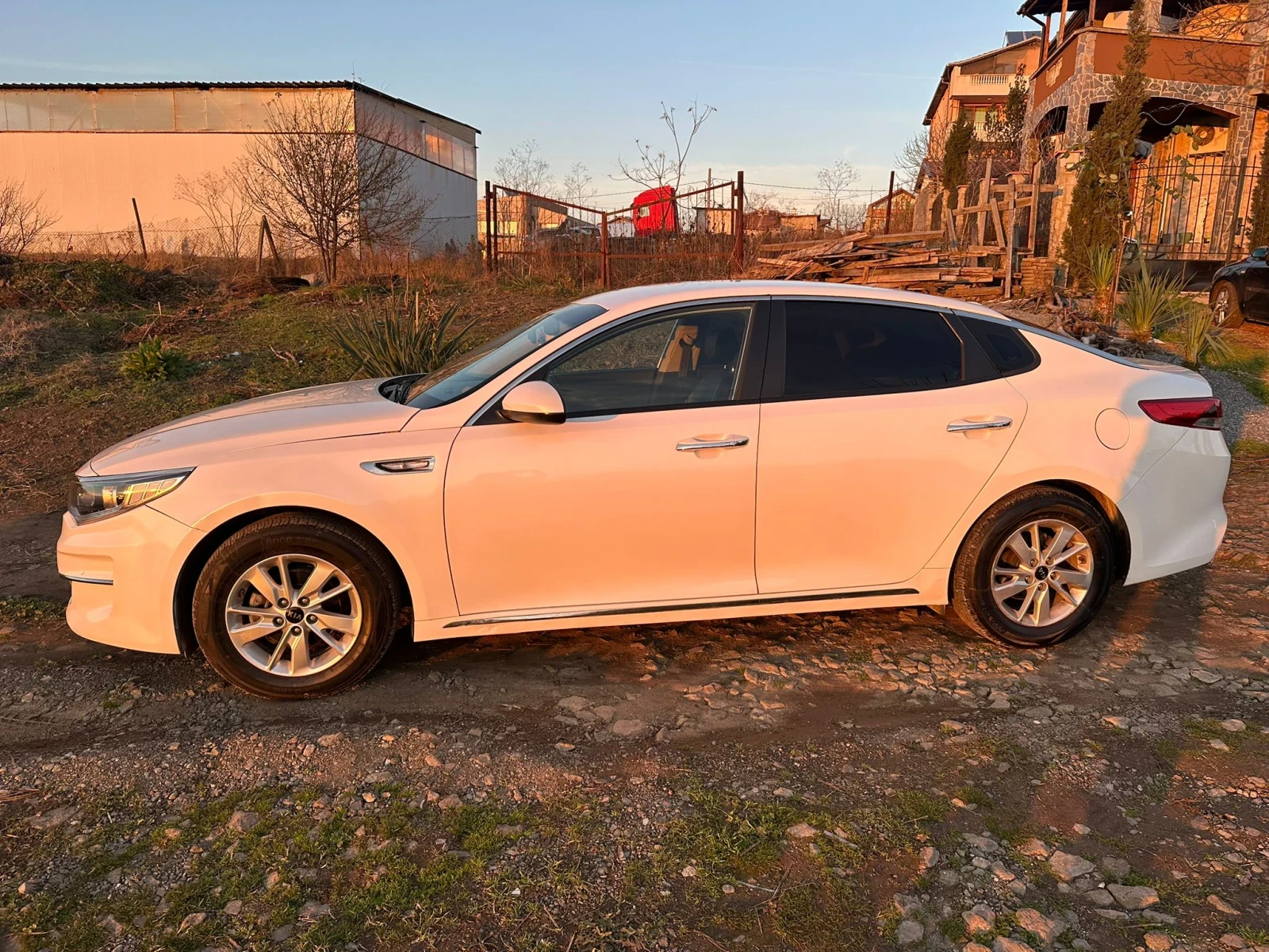 Kia K5 2.0 LPi ��� | Mobile.bg � ����������� 13