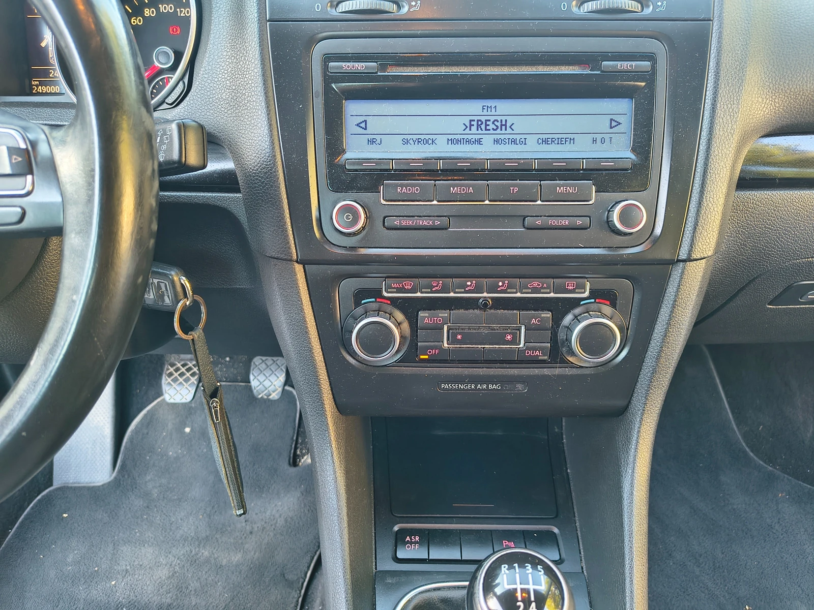 VW Golf 2.0tdi 110hp | Mobile.bg � ����������� 10